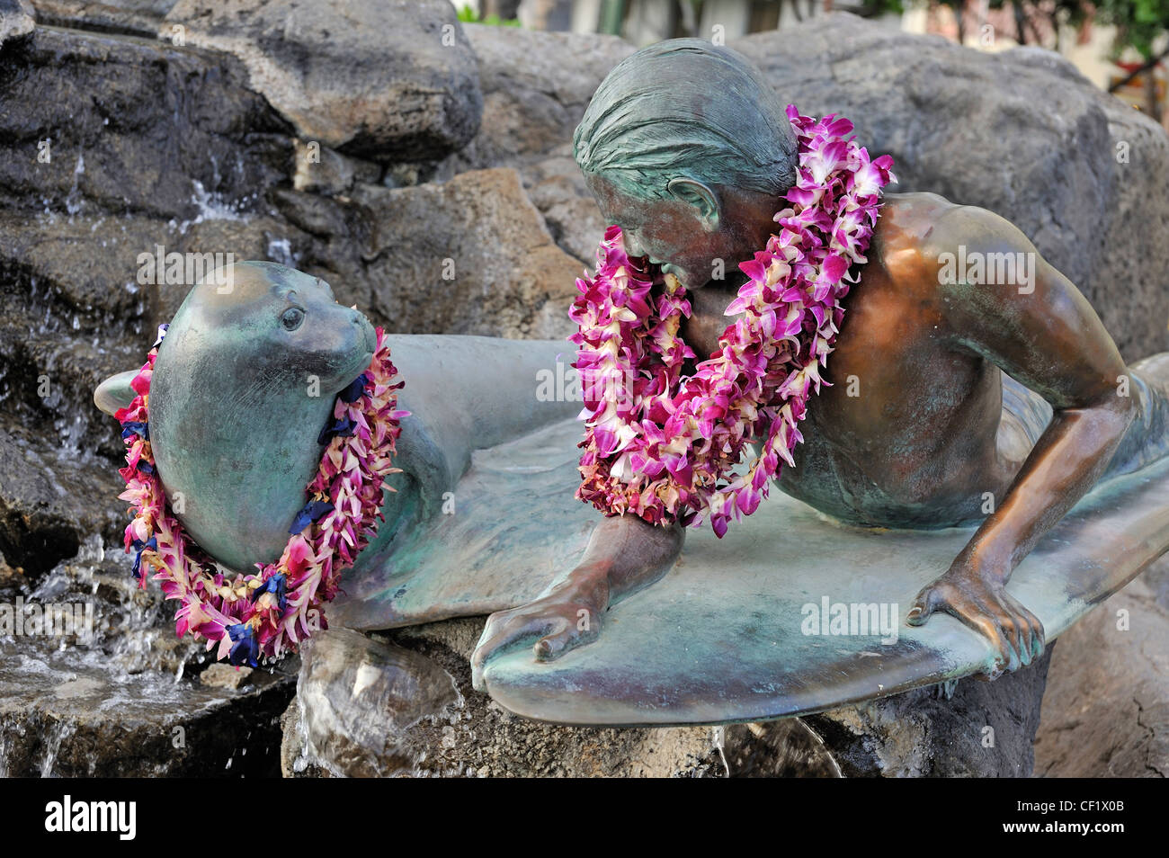 Hawaii - Makua e Kila statua sulla spiaggia di Waikiki, Honolulu Oahu Island, Foto Stock