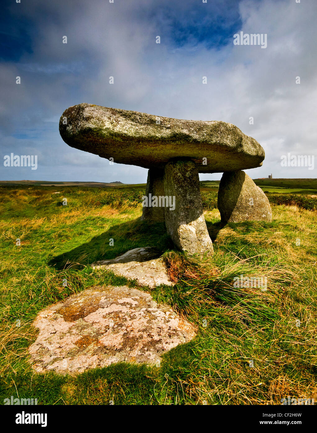 Lanyon Quoit, credeva di essere un rituale sito funebre, risalenti al periodo neolitico (3500-2500BC). Foto Stock