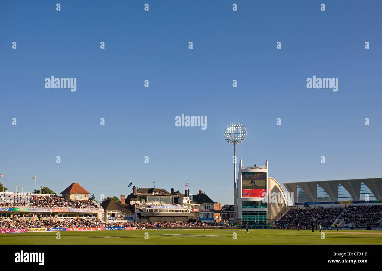 Un international cricket corrispondono a Trent Bridge, casa del Nottinghamshire County Cricket Club. Foto Stock