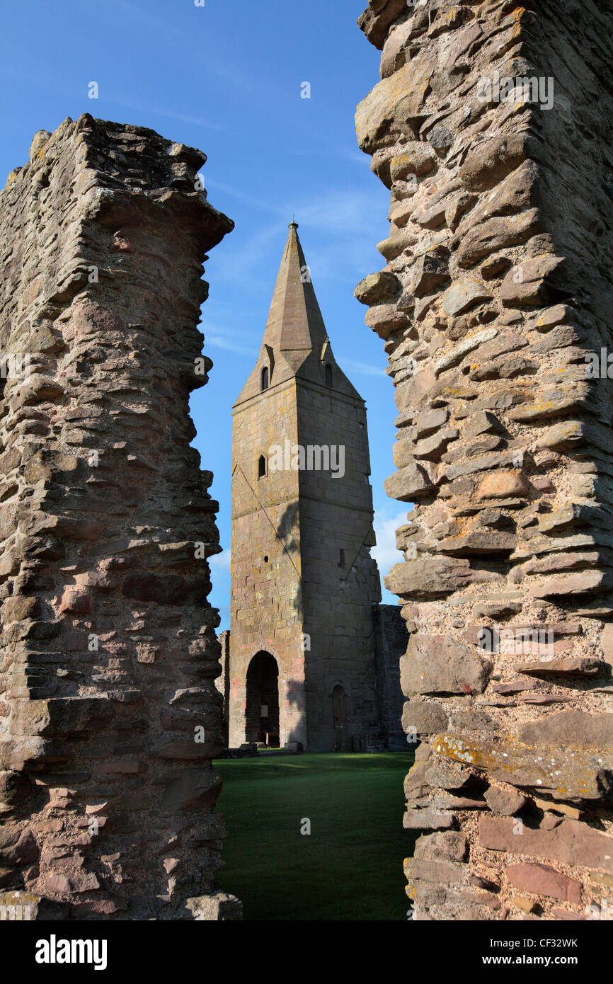 L antico priorato chiesa a Restenneth, ritiene che sia stata fondata da Nechtan, re del Picts circa 715. Foto Stock