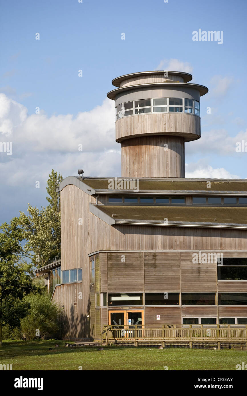 Il centro visita di Slimbridge Wetland Centre, uno dei nove Wildfowl and Wetlands Trust (WWT) centri nel Regno Unito che consentono a pers Foto Stock