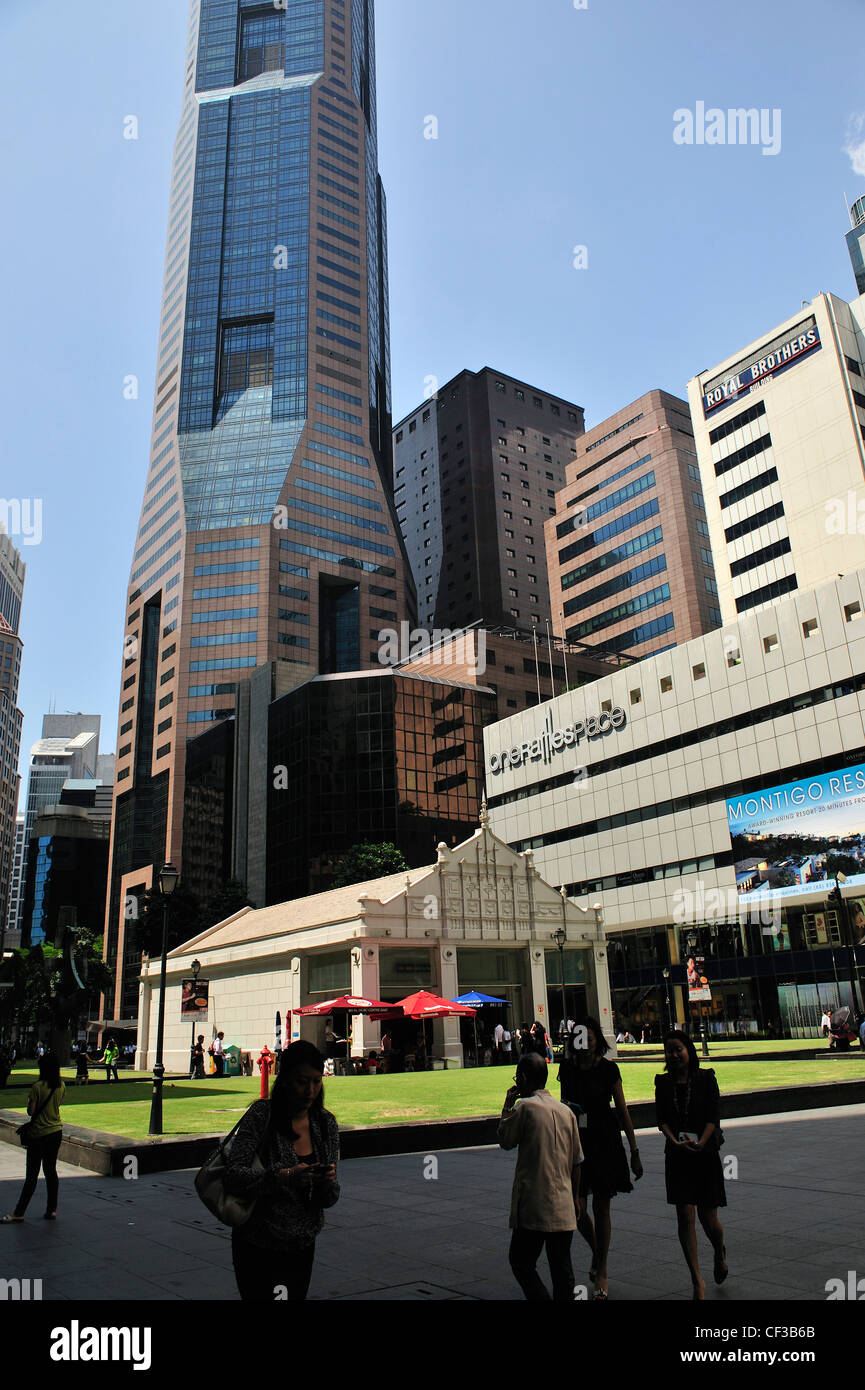 Singapore raffles place mrt station immagini e fotografie stock ad alta ...