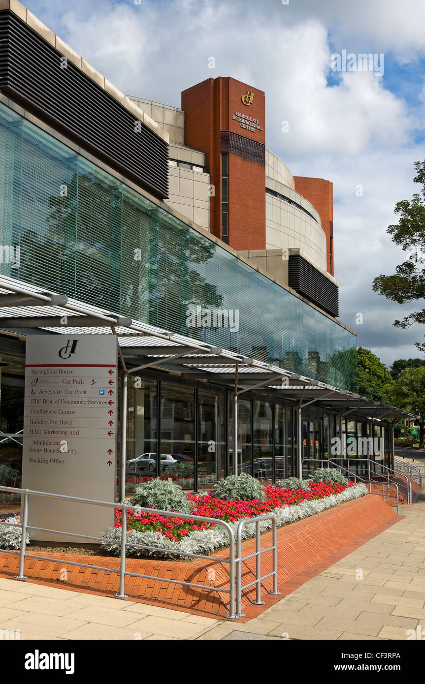 Esterno del Harrogate International Center. Foto Stock