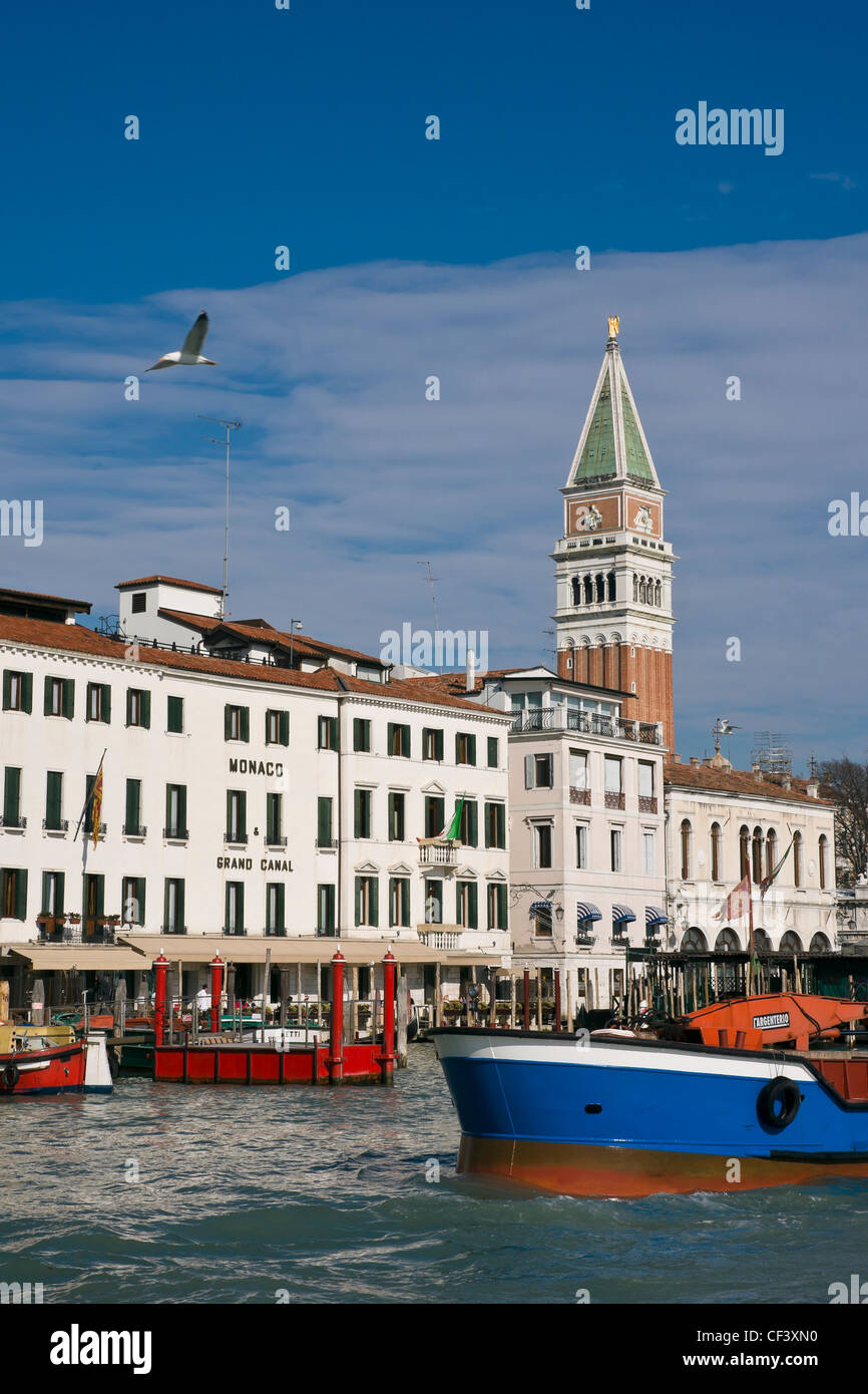 L'Hotel Monaco si affaccia sul Grand Canal - Venezia, Venezia, Italia e Europa Foto Stock