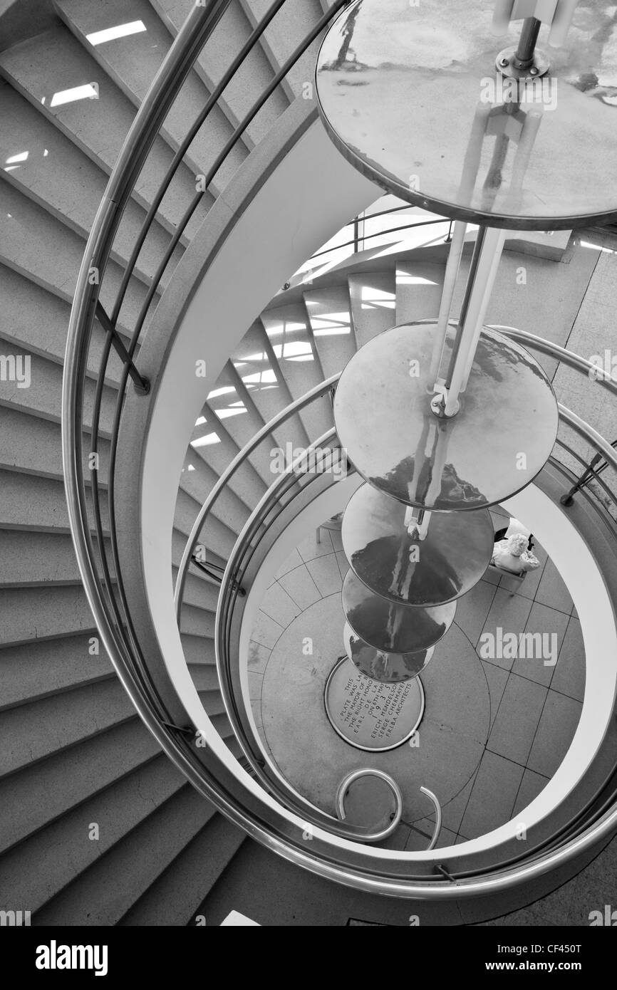 Scale a chiocciola, il De La Warr Pavilion interno, Bexhill, Sussex, Inghilterra Foto Stock