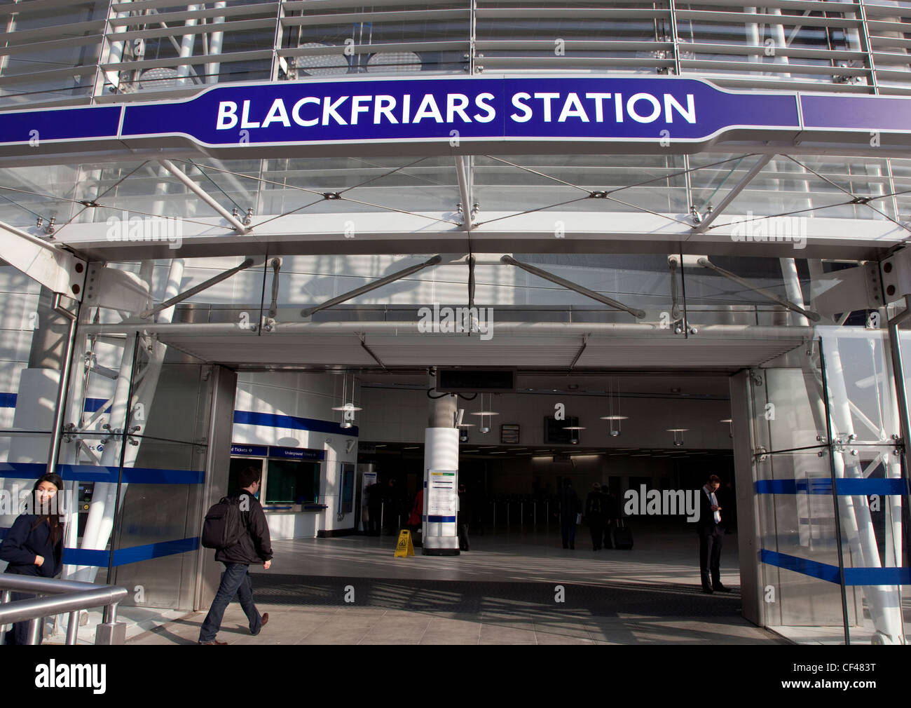 Nuovo Blackfriars rail e la stazione della metropolitana di Londra Foto Stock