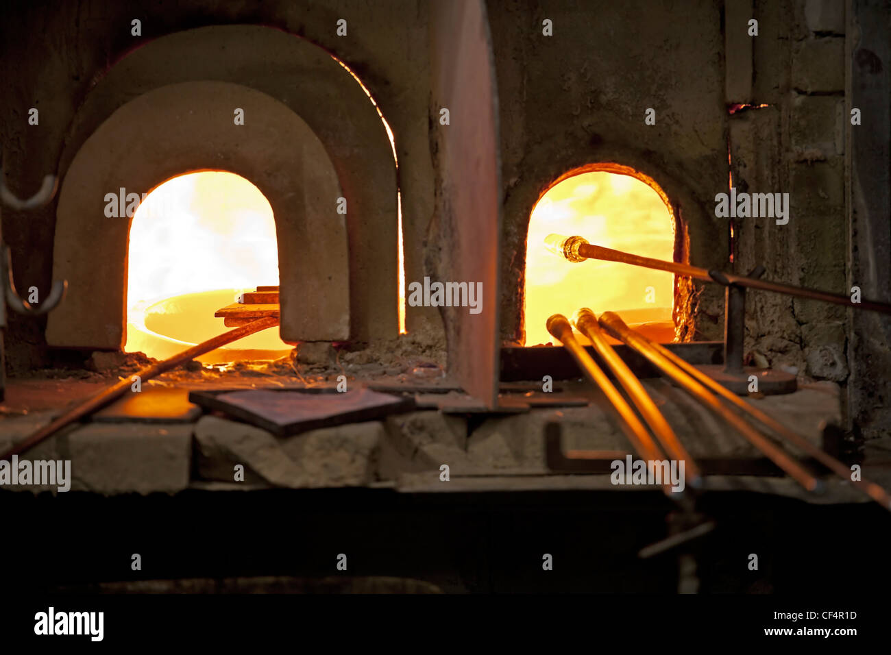 Forno di un soffiatore di vetro a Murano, Veneto, Italia Foto Stock
