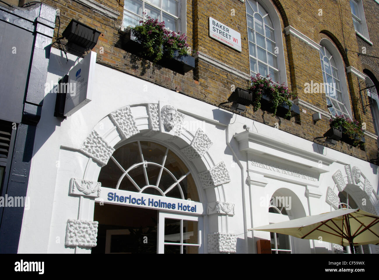 La facciata di Sherlock Holmes Hotel su Baker Street. Foto Stock