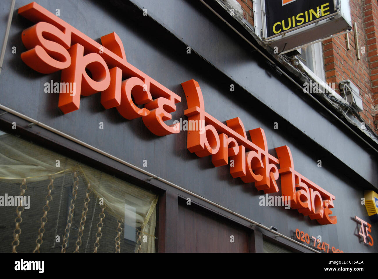 La facciata di La Spezia Brick Lane ristorante nella zona est di Londra. Foto Stock