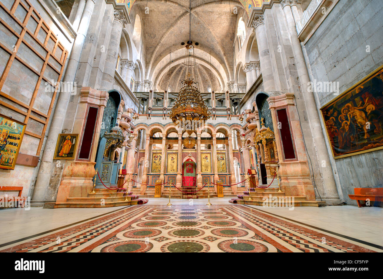 Il Catholicon è la chiesa al centro della chiesa del Santo Sepolcro a Gerusalemme, Israele. Foto Stock