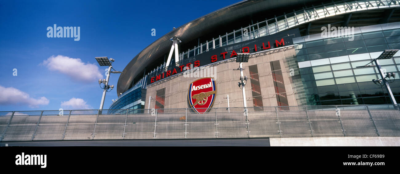 Vista esterna dell'Emirates Stadium che è casa di Arsenal Football Club. Aperto nel luglio 2006, lo stadio è stato costruito b Foto Stock