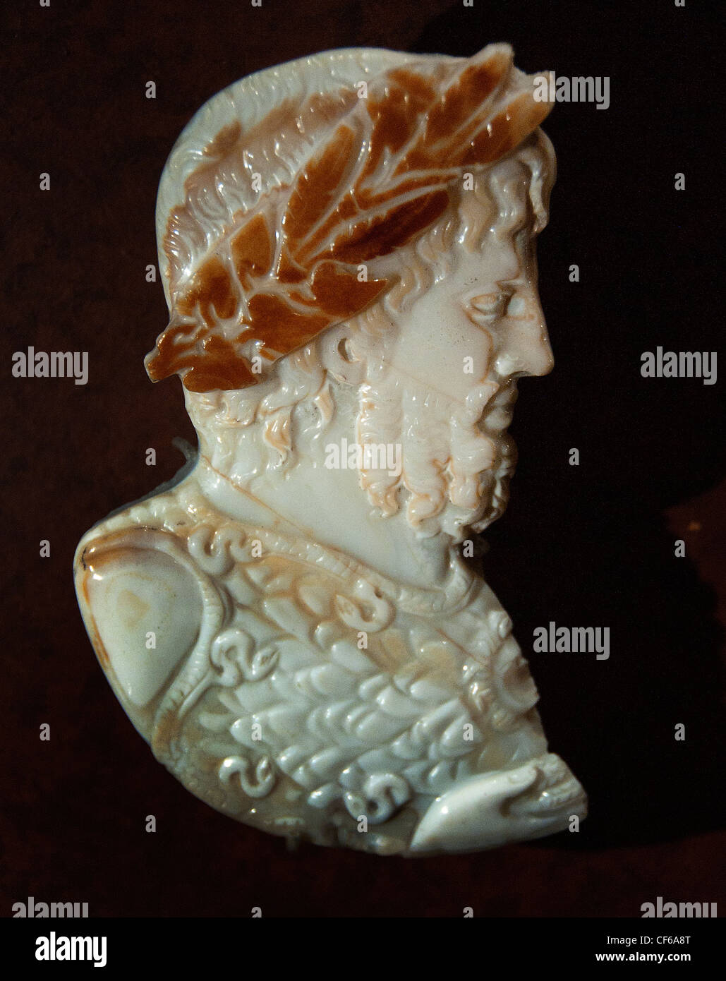 Testa di Giove incoronato di alloro e ivy Sardonyx cameo della romana Giove Royals Juno 37-50 ANNUNCIO Foto Stock