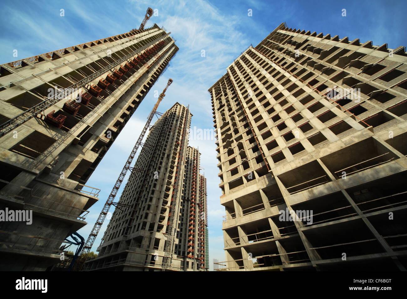 Mosca 27 settembre tre alti edifici Losiny isola complesso residenziale Donstroy azienda 7 settembre 2010 Mosca Russia Foto Stock