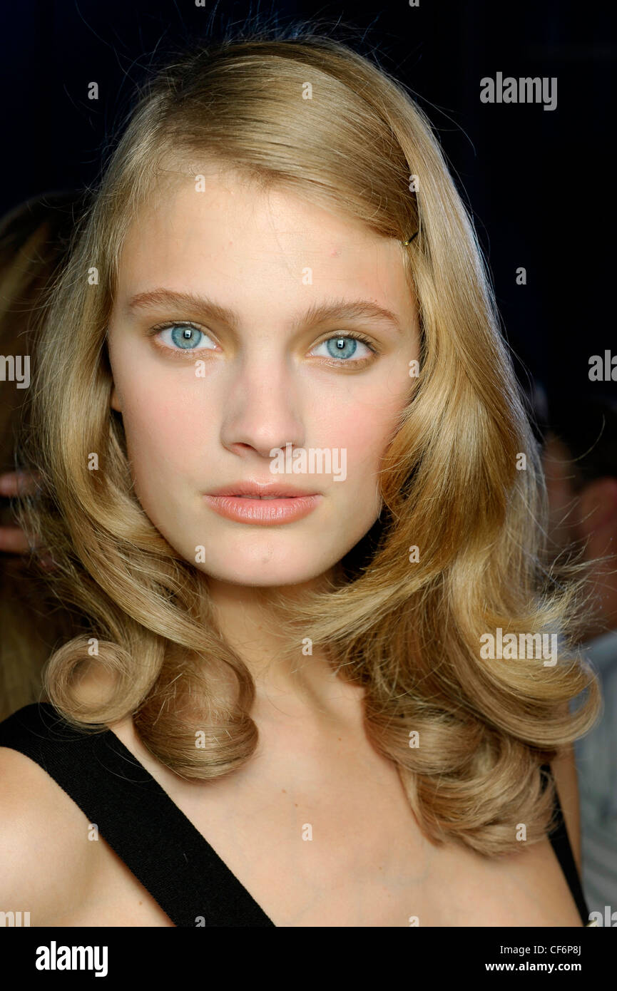 Sonia Rykiel Backstage Paris pronto a WearSpringSummer 2012 Foto Stock