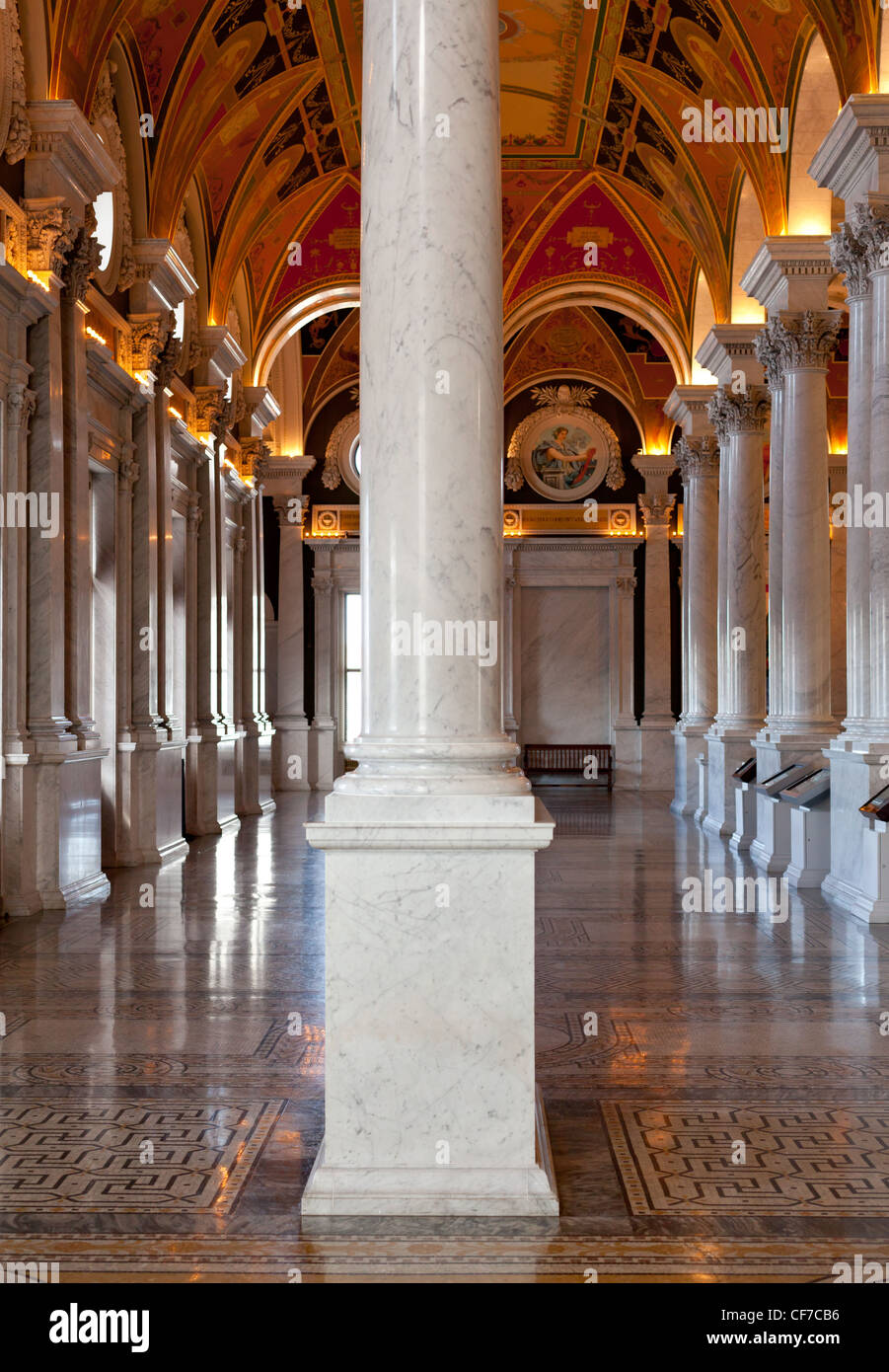 Ornano il soffitto dipinto della Biblioteca del Congresso a Washington DC Foto Stock