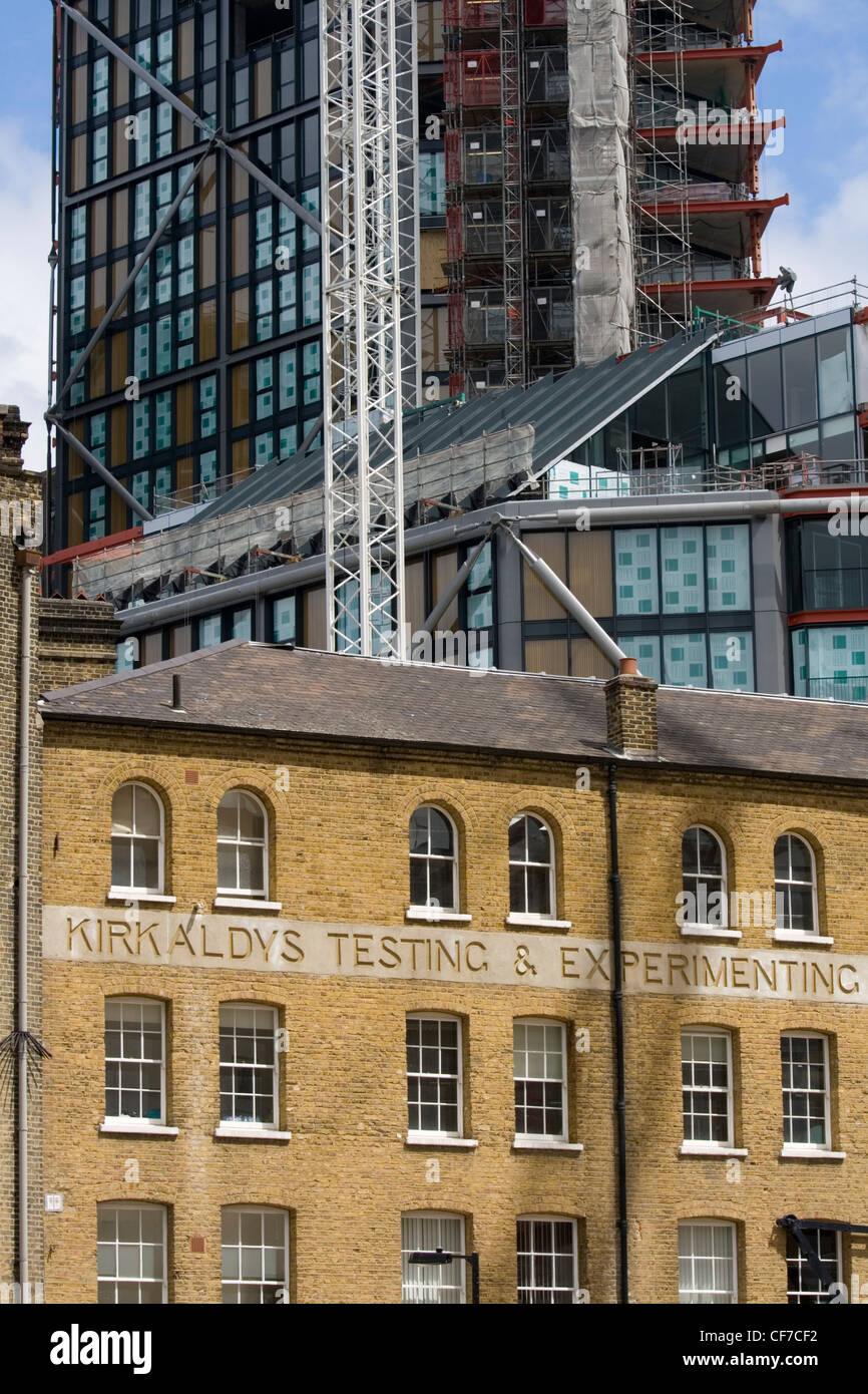 David Kirkaldy costruito la sua opera di test sulla riva sud del Tamigi a Southwark. "Fatti non opinioni" era un motto. Foto Stock