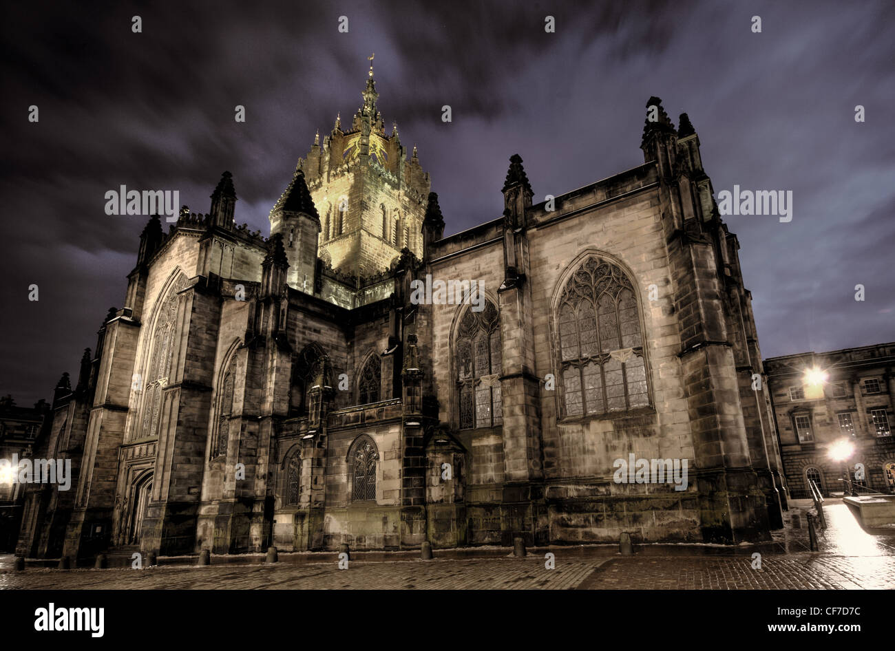 St Saint Giles Cathedral High Kirk di Edimburgo al crepuscolo, Scozia @HotpixUK Foto Stock