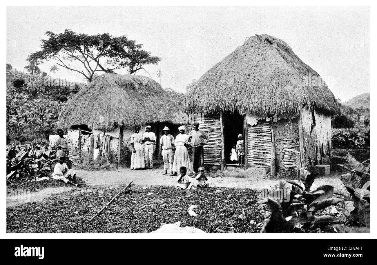 1927 West Indies Caraibi nativi casa di paglia Foto Stock