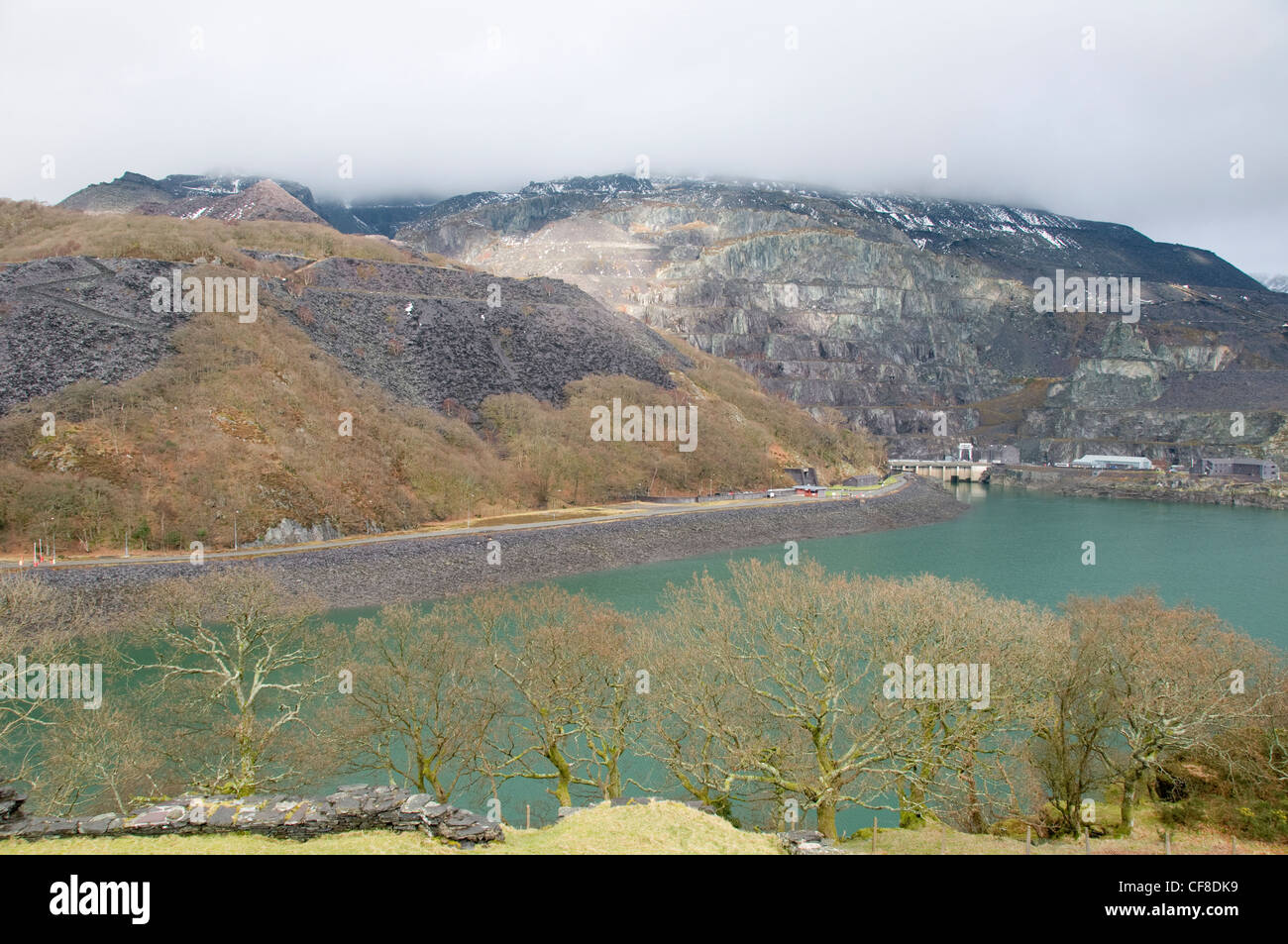 Dinorwig cava di ardesia e la centrale idroelettrica Foto Stock