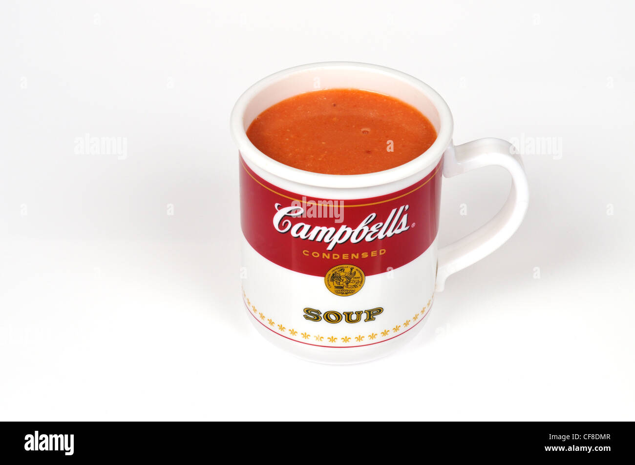 Campbell's minestra di pomodoro in un rosso e bianco Campbell's tazza o tazza alta. Foto Stock