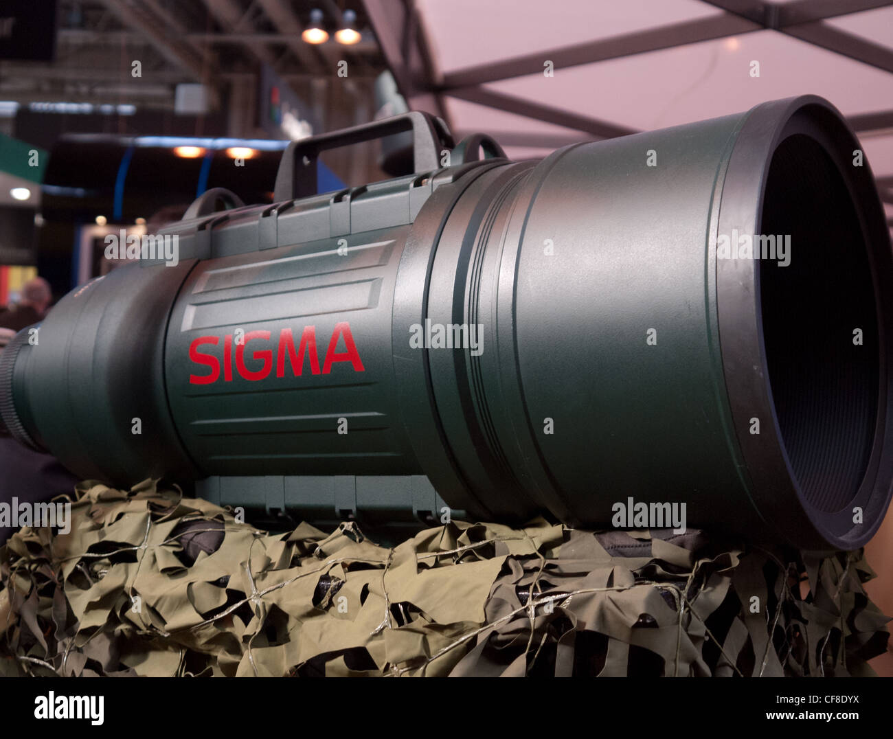 Sigma 200 500 mm f 2.8 EX DG zoom teleobiettivo monster lente