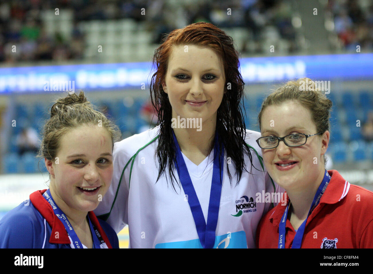 Chloe Davies (S14), Jessica-Jane Applegate ha (S14), Natalie Massey (S14) (Womens MC 200m Freestyle - finale) Foto Stock