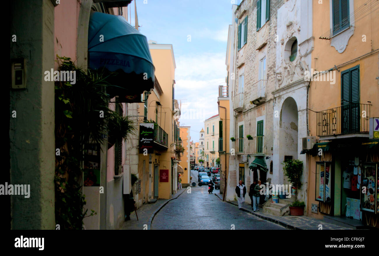 Street in Ischia Porto, Napoli Foto Stock