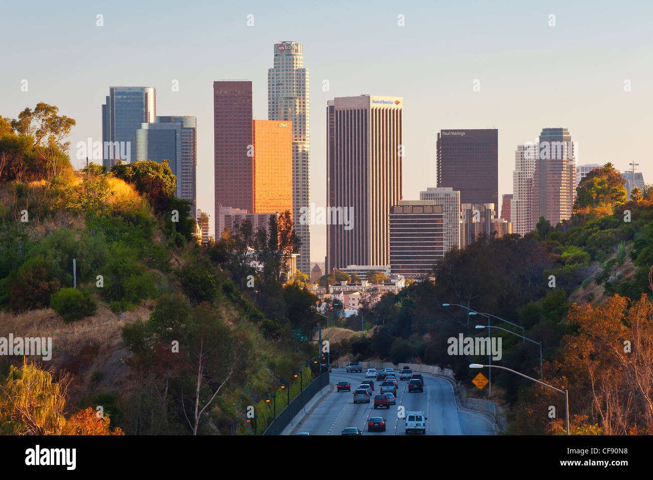 Pasadena Freeway (CA autostrada 110) che conduce al centro di Los Angeles, California, Stati Uniti d'America Foto Stock