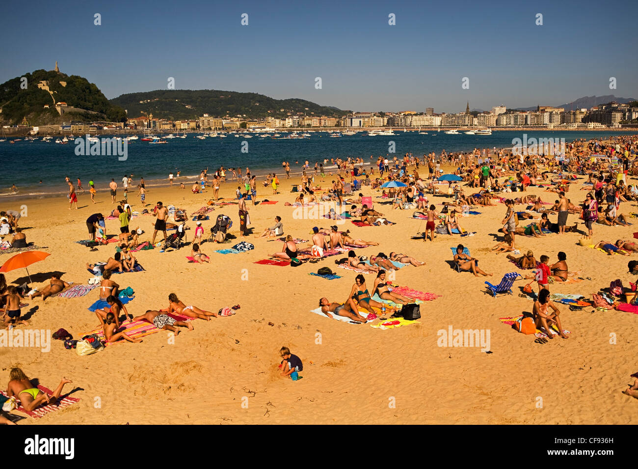 Spiaggia di ondarreta a san sebastian, paesi baschi Foto Stock