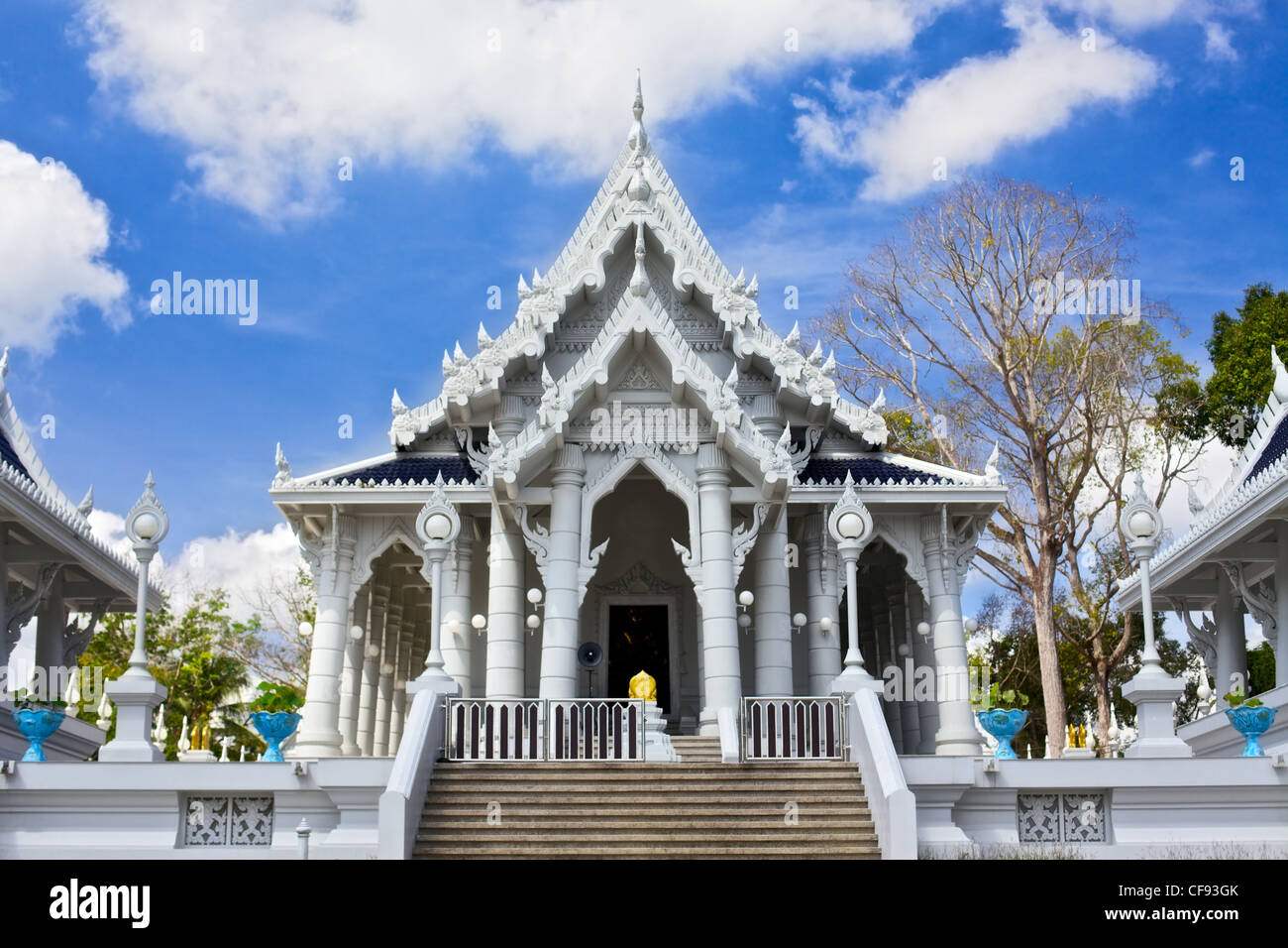 Kaew Grovaram tempio in Krabi town, Thailandia Foto Stock