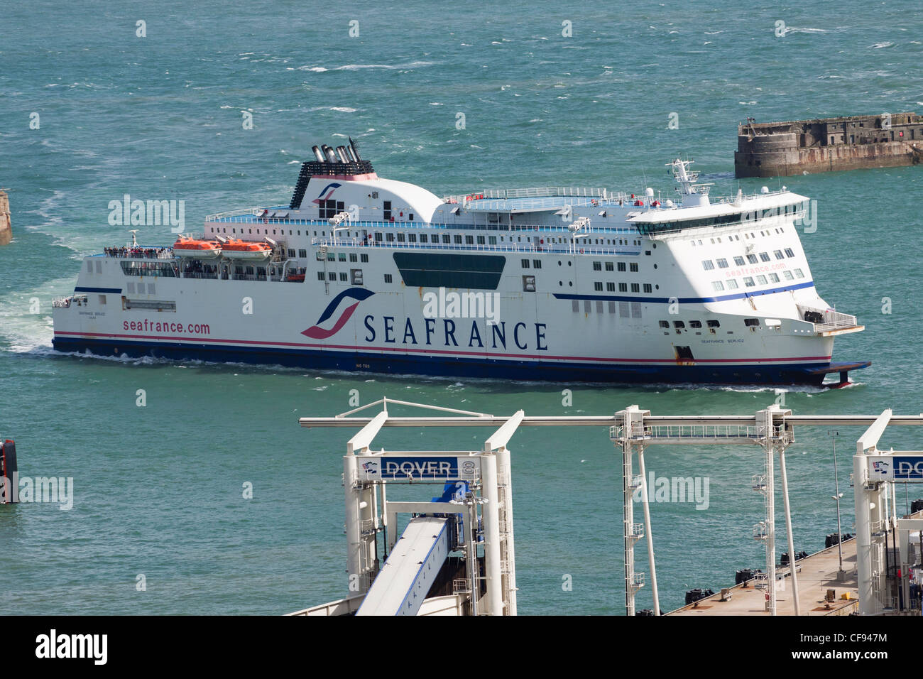 Seafrance traghetto per auto Berlioz, porto di Dover, Kent, England, Regno Unito Foto Stock