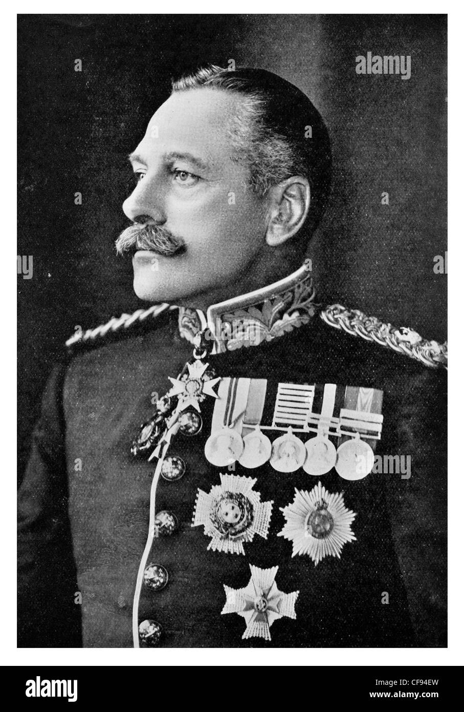 Il generale Sir Maresciallo di Campo Douglas Haig primo Earl 1861 1928 ufficiale britannico comandante britannico forza expeditionary medaglia medaglie Foto Stock