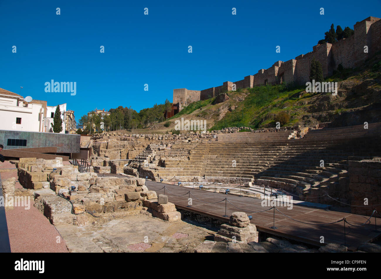 Teatro Romano di epoca romana anfiteatro che è stato scoperto nel 1951 centro di Malaga Andalusia Spagna Europa Foto Stock