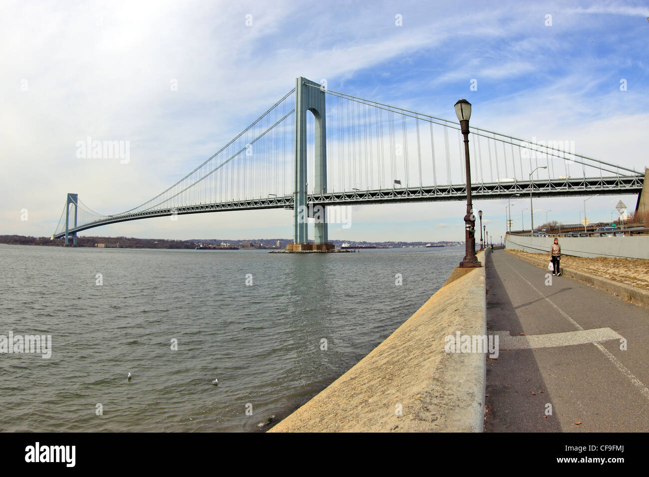 Il Waterfront Park presso il Verrazano Narrows Bridge Brooklyn New York City Foto Stock
