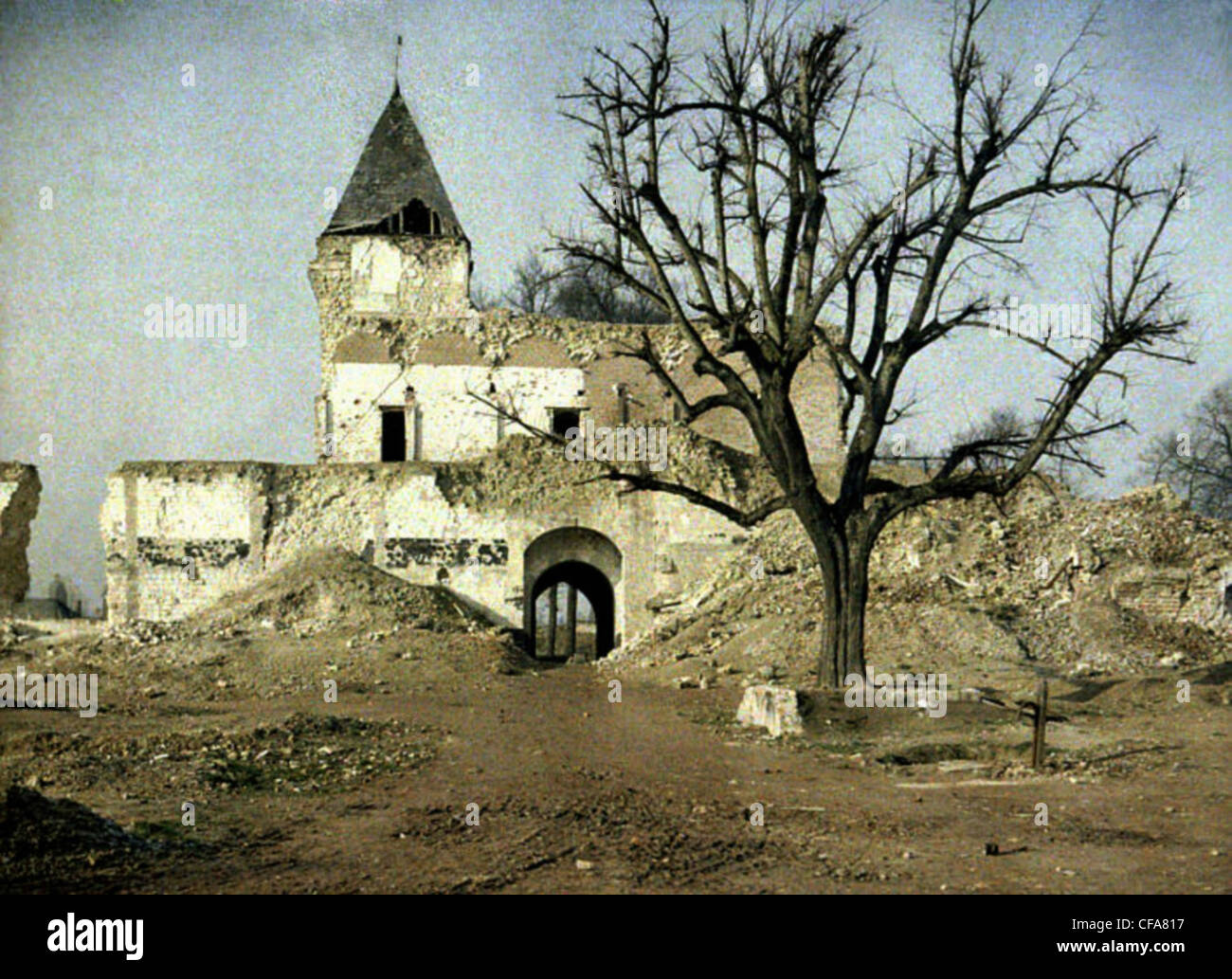 La guerra, l'Europa, la guerra mondiale I, 1917, Europa, guerra mondiale, foto a colori, Autochrome, F. Cuville, fronte occidentale, castello, le rovine, destructio Foto Stock