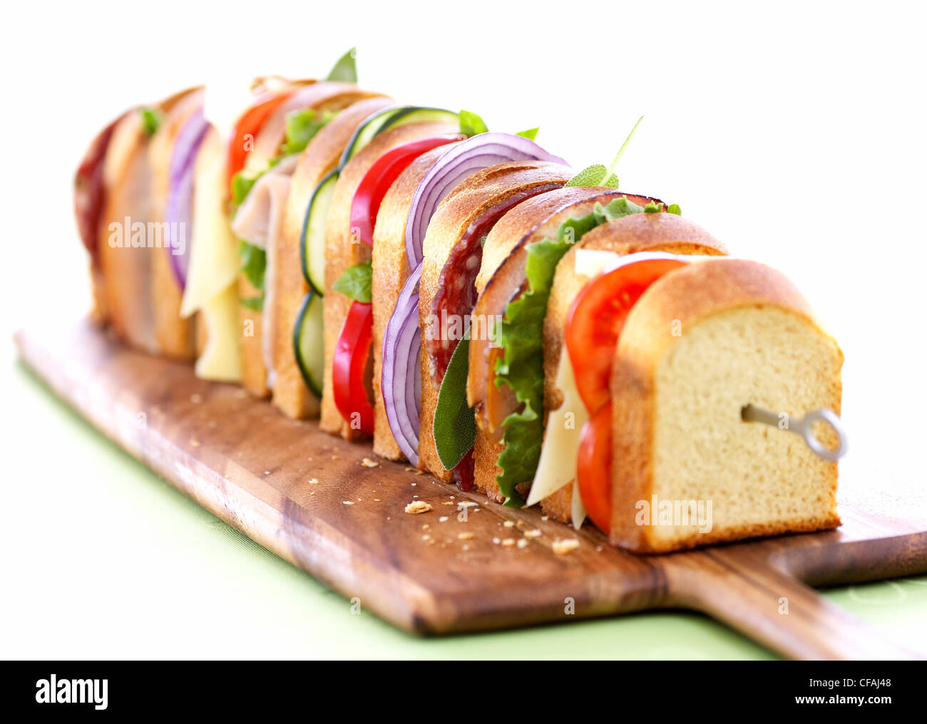 Spiedini di panino sul tagliere di legno, Montreal, Quebec, Canada. Foto Stock