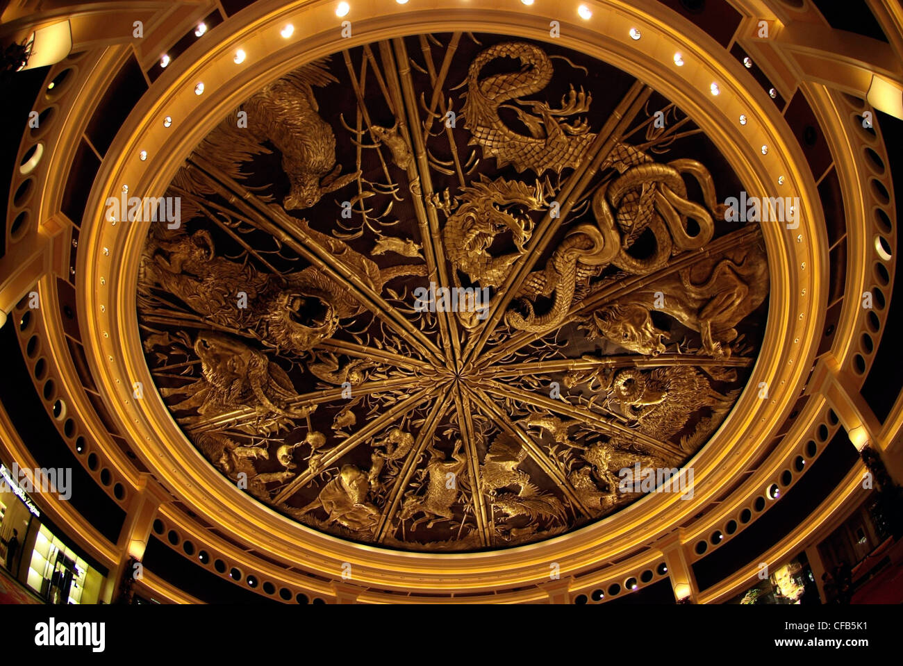 Cina - Macau SAR il Wynn Hotel e Casino. Oroscopo Cinese gli animali. Foto Stock