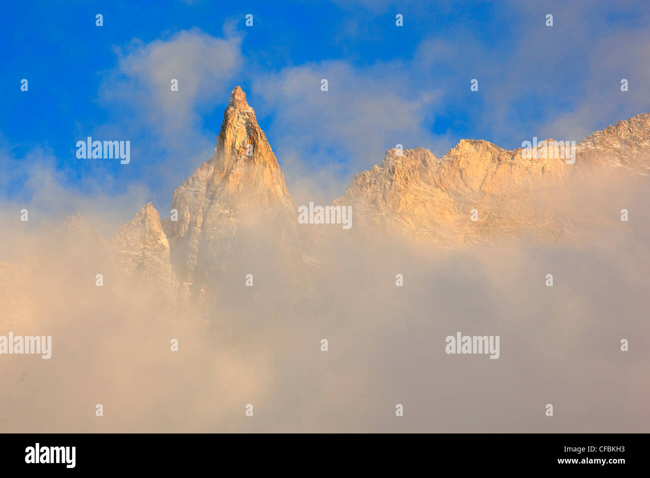 Aiguille, montagna, Aiguille de la Tsa, di post-incandescenza, Arolla, Arolla valley, panorama di montagna, Eringer valley, picco, Tsa, Vallese, Foto Stock