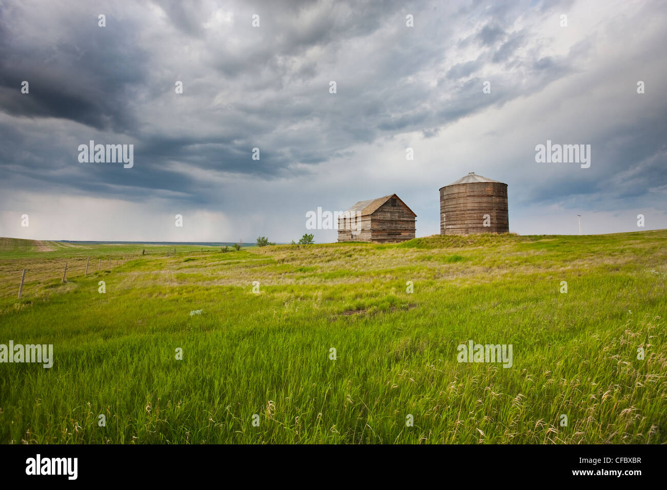 Storm brewing vicino a Morse, Saskatchewan, Canada. Foto Stock