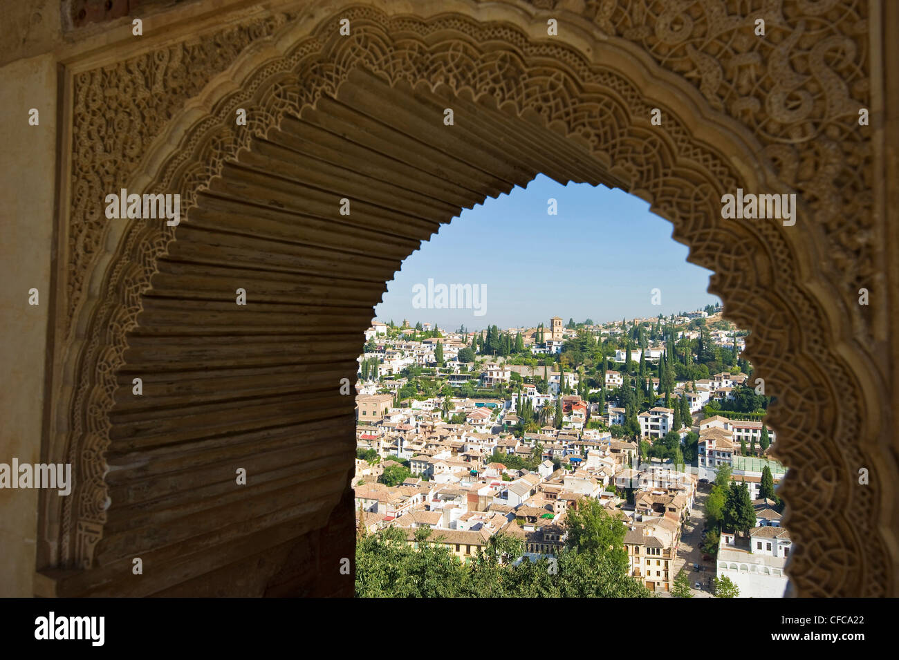 Vista del quartiere Albayzin dall'Alhambra di Granada, Andalusia, Spagna Foto Stock