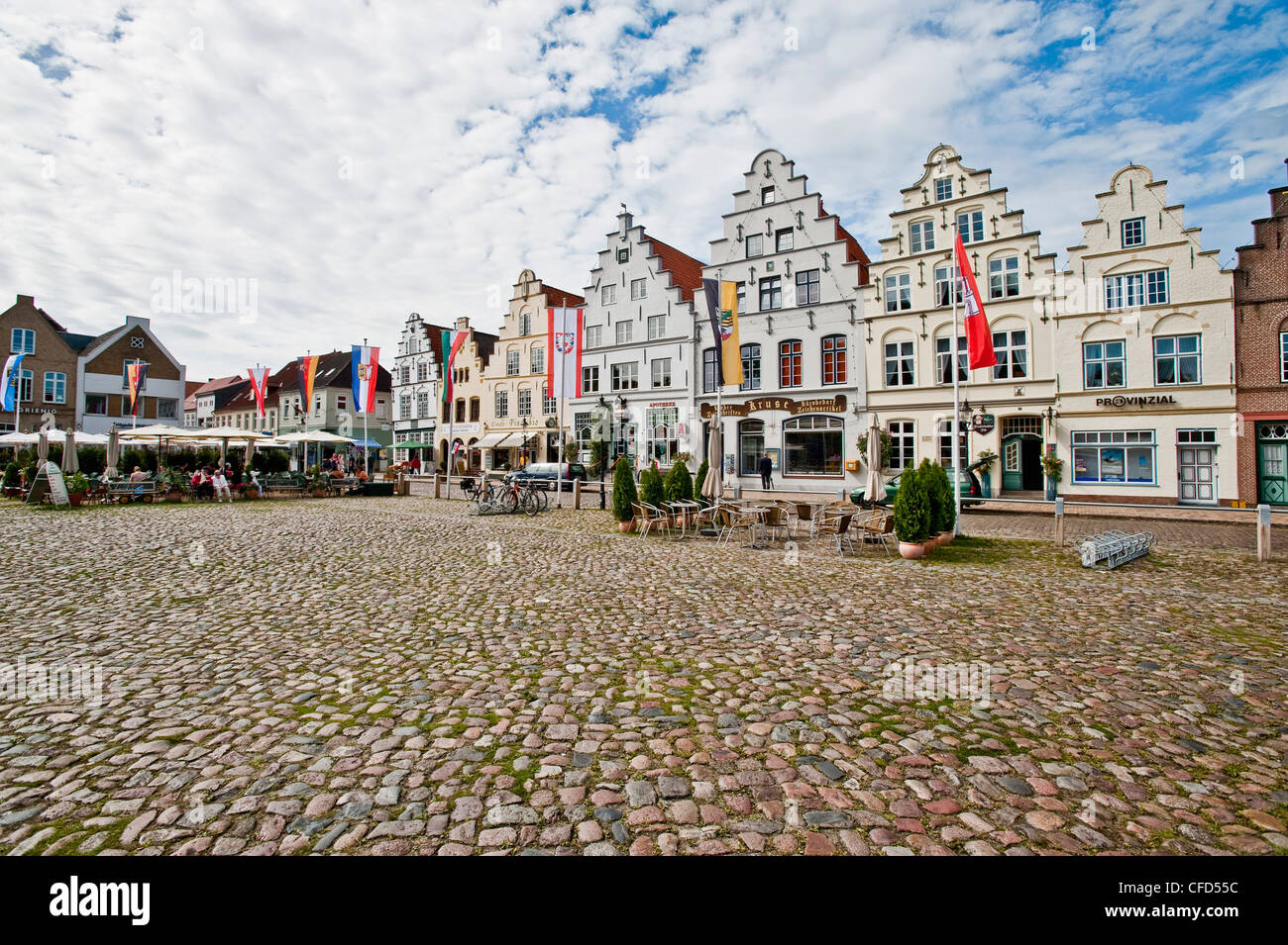Case storiche a Friedrichstadt, Schleswig Holstein, Germania, Europa Foto Stock
