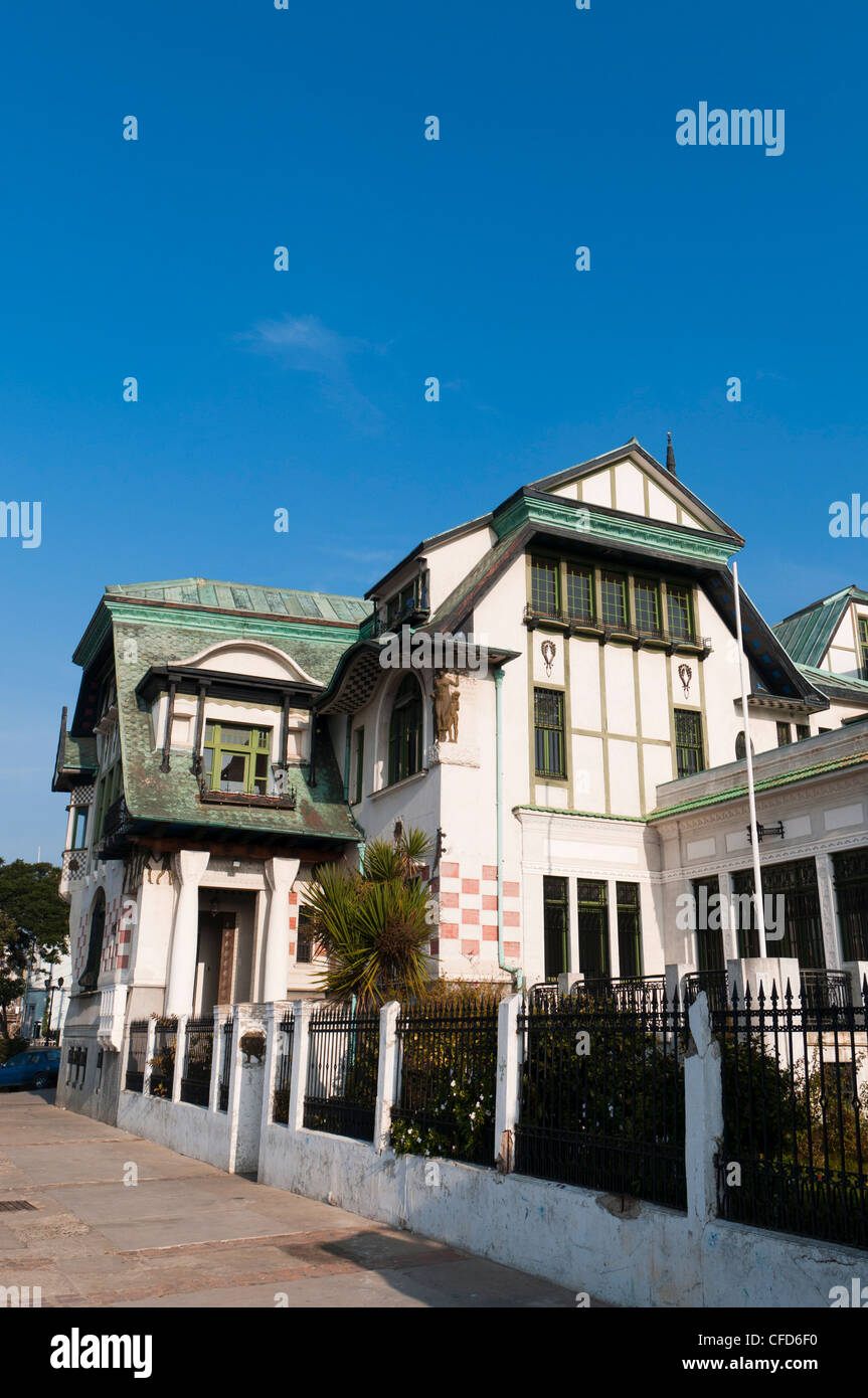 Palacio Baburizza, Museo de Bellas Artes, Cerro Alegre District, Valparaiso, Cile, Sud America Foto Stock
