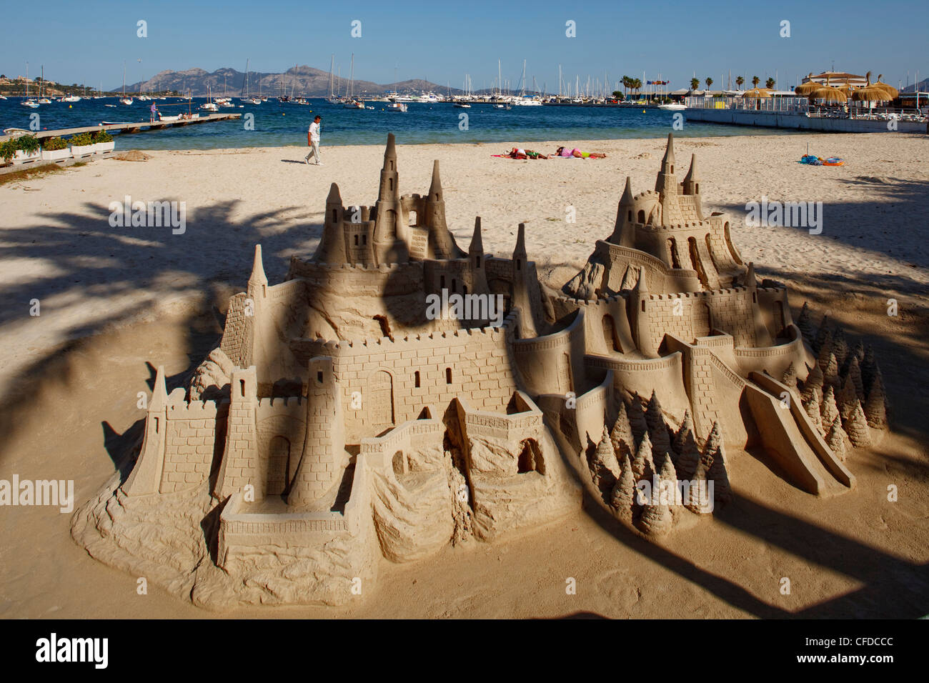 Sandcastle, Port de Pollenca, Pollenca, Maiorca, isole Baleari, Spagna, Europa Foto Stock