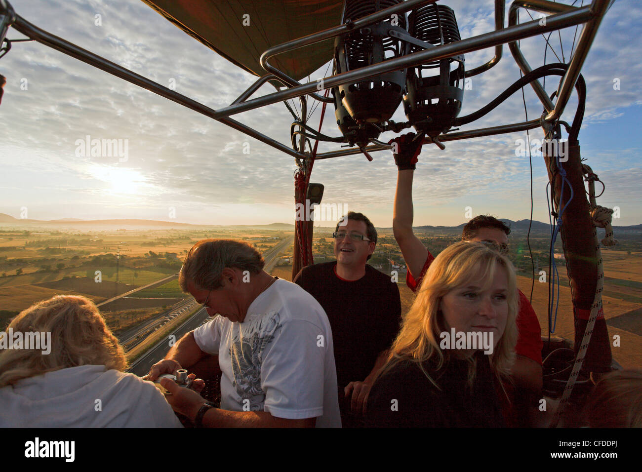 Volo in mongolfiera, il palloncino ride, Mallorca Ballons, pianura Es Pla, Maiorca, isole Baleari, Spagna, Europa Foto Stock