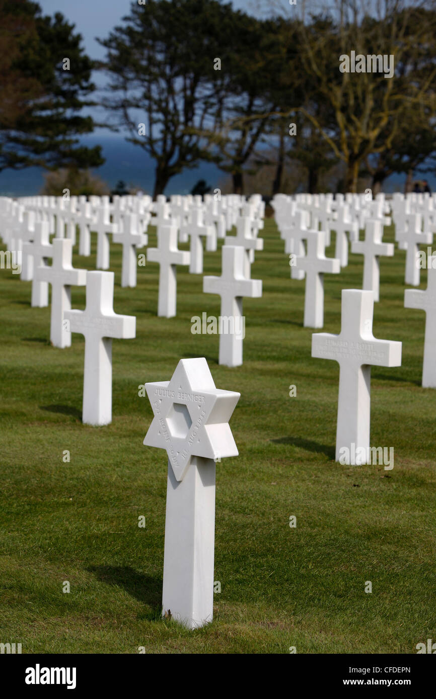 Cimitero Americano a Omaha Beach, Colleville-sur-Mer, in Normandia, Francia, Europa Foto Stock