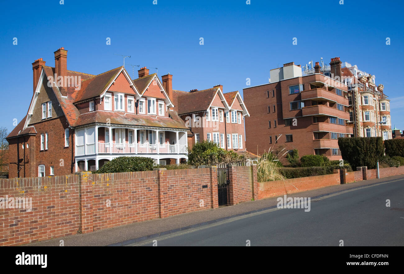 Stile Edoardiano case, Hamilton Gardens, Felixstowe, Suffolk, Inghilterra Foto Stock