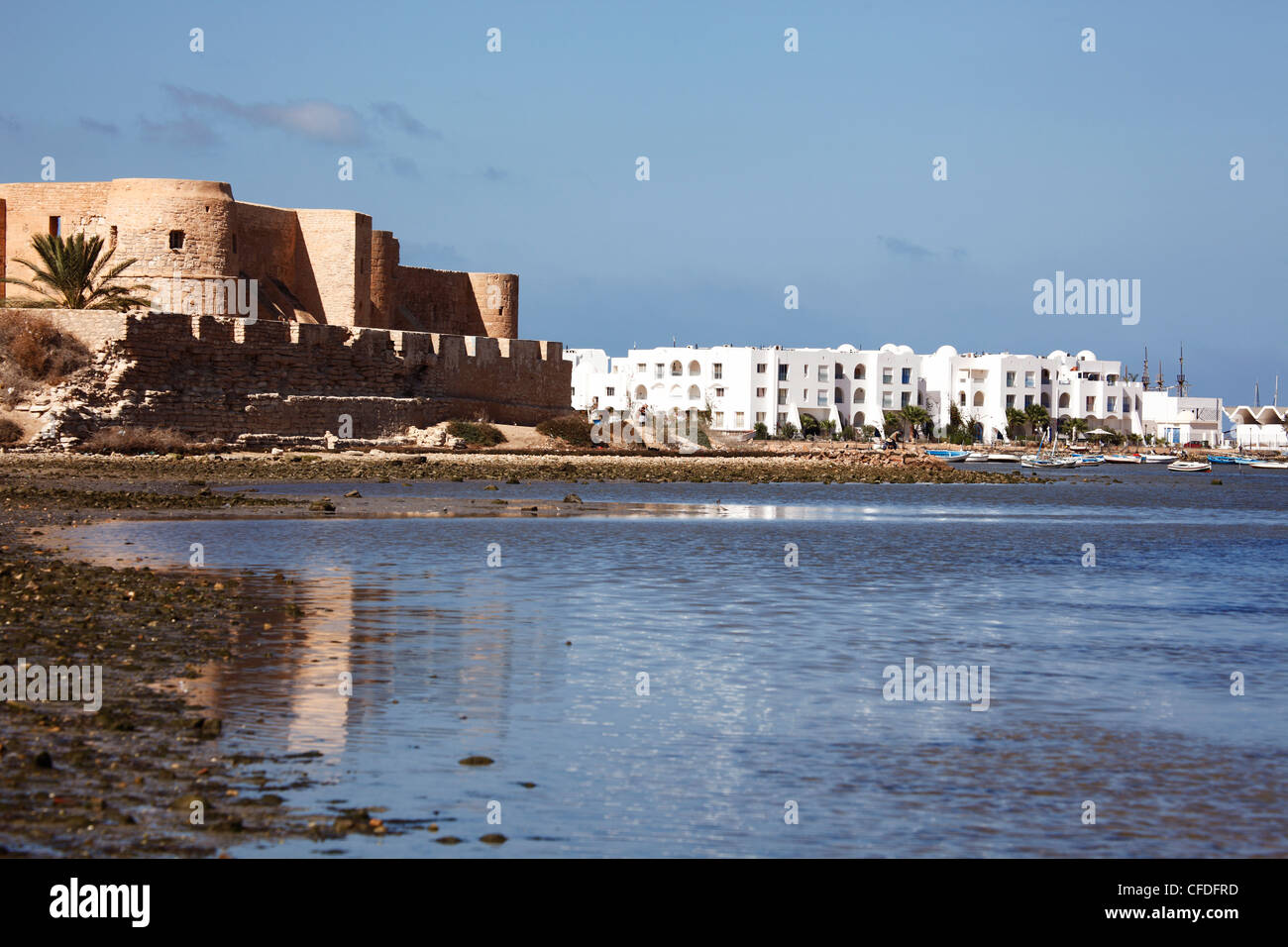 Borj el Kebir (Borj Ghazi Mustapha), fortezza sul mare Mediterraneo, Houmt Souk, Djerba, Tunisia, Africa Settentrionale, Africa Foto Stock