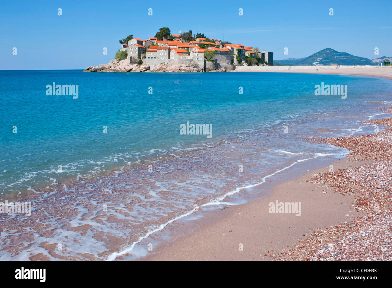 Sveti Stefan, località balneare nella parte occidentale del Montenegro, Europa Foto Stock