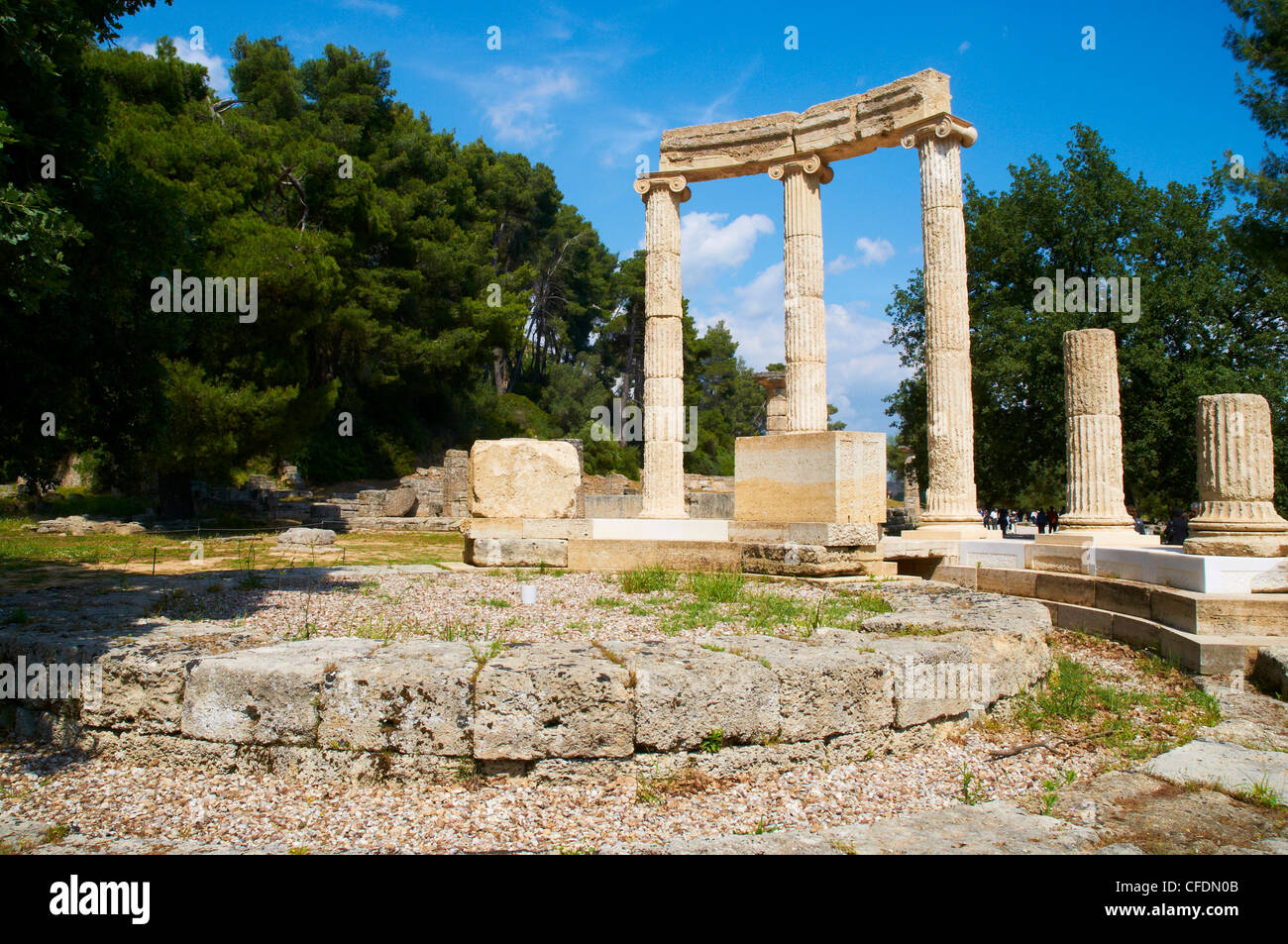 Esedra di Erode Attico, sito archeologico, Olympia, Sito Patrimonio Mondiale dell'UNESCO, Grecia, Europa Foto Stock