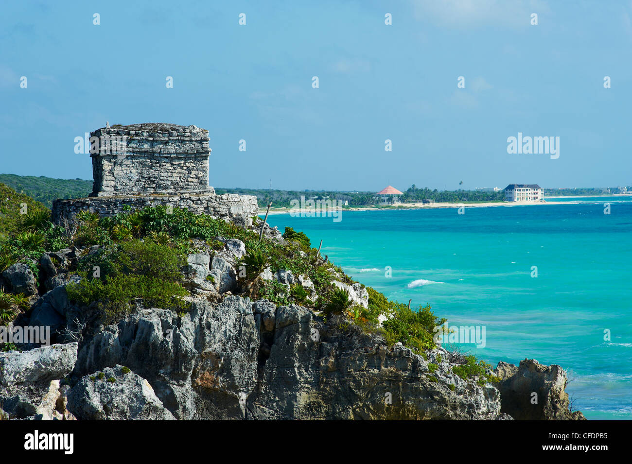 Il litorale caraibico e antico sito Maya di Tulum, Tulum, Quintana Roo, Messico Foto Stock